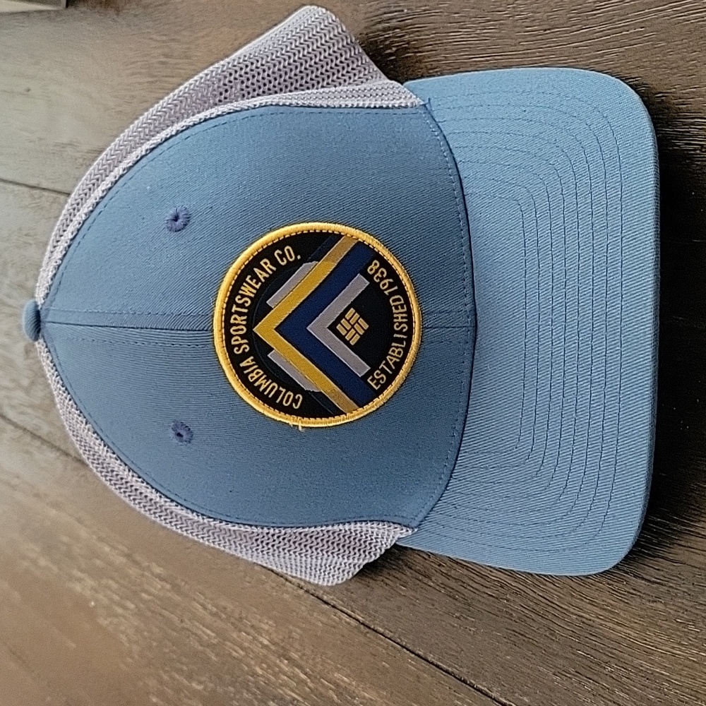 Columbia Sportswear Flex Fit Hat